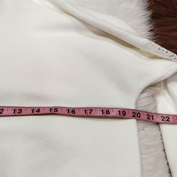 Sachin & Babi White High-Neck Sweater Lace Trim Sleeves Women's Size Small NWOT - Picture 11 of 14